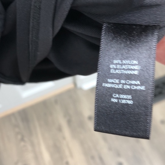 RW&CO Short Bodycon Sleeveless Mockneck Dress - Picture 6 of 7